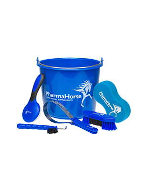 PharmaHorse grooming kit